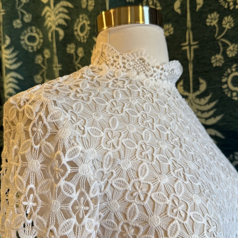 Express White Lace Top-Shell Only - Picture 9 of 15